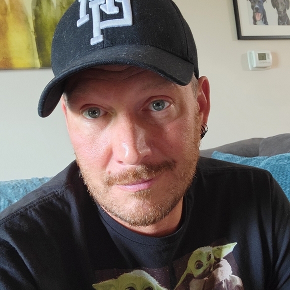 Meet your Posher, Jay - Picture 4 of 8